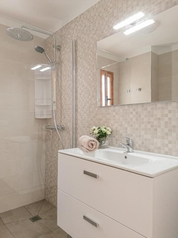 Buganvillas Costa Adeje  Luaran gambar