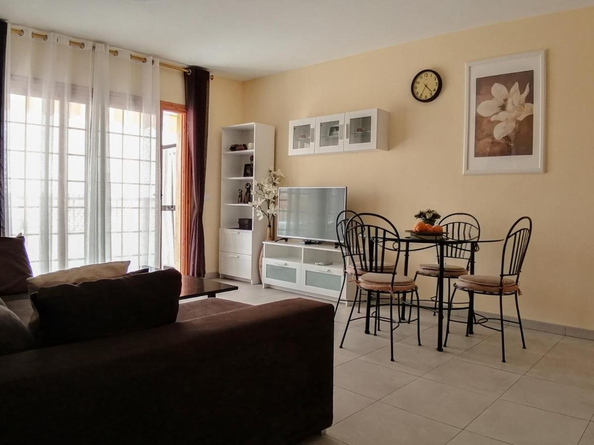 Buganvillas Costa Adeje  Luaran gambar