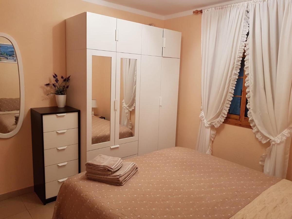 Buganvillas Costa Adeje  Luaran gambar